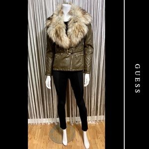 🔻SALE🔻GUESS🔹NEW WITH TAG